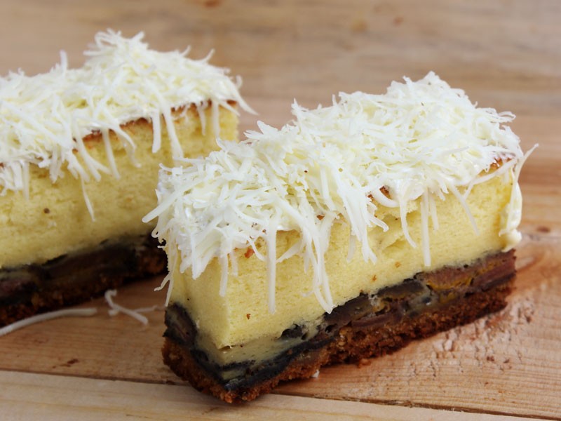 Banana Cotton Cheese - Igor's Pastry & Cafe Surabaya | Bakery, Pastry, & Oleh-Oleh Premium Surabaya products