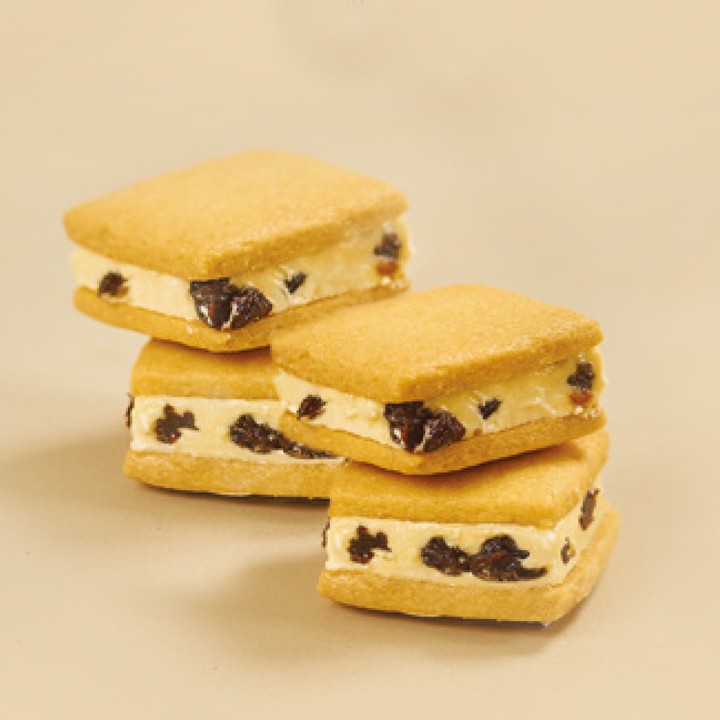 Hokkaido Rum Raisin Cookies - Igor's Pastry & Cafe Surabaya | Bakery, Pastry, & Oleh-Oleh Premium Surabaya products